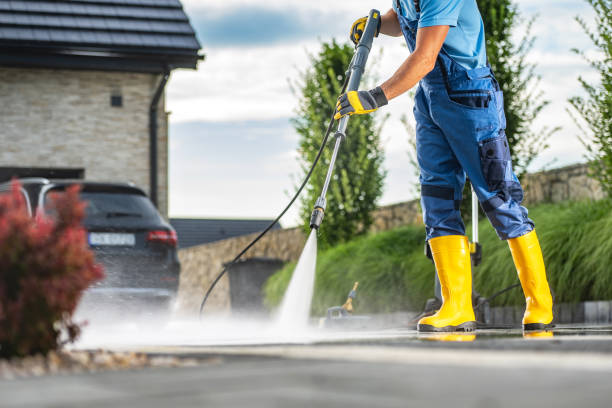 Best Pool Deck Cleaning in Bethel, NC